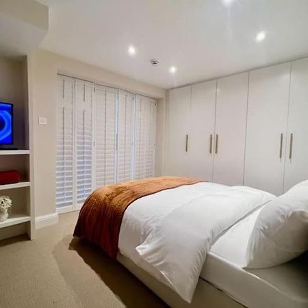 New Flat In Holland Park Apartman London Kültér fotó